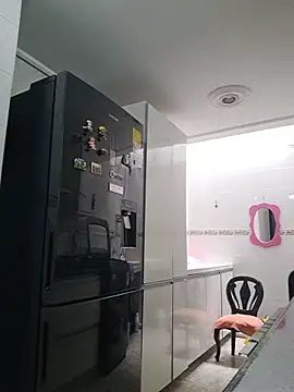 Snapshot of karina_warthon chatting on 27, 2, 2026 karina warthon online show from 27, 2, 2026