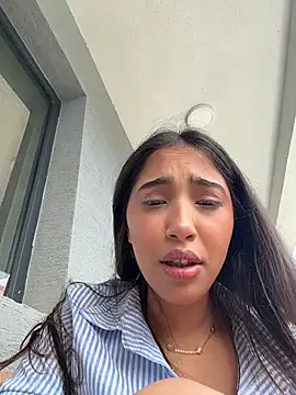 miaceleste online show from 6, 4, 2026