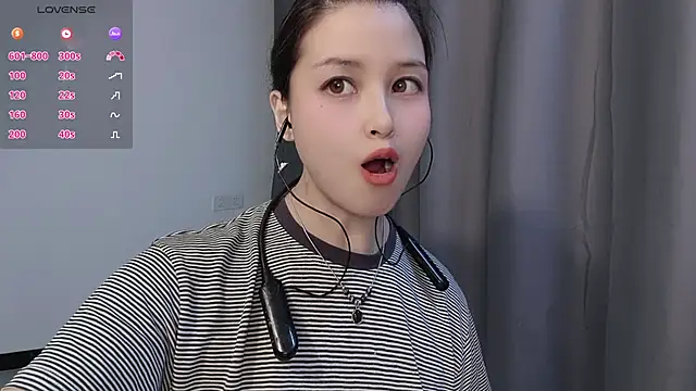 Lucky-xiuxiu online show from 25, 11, 2025