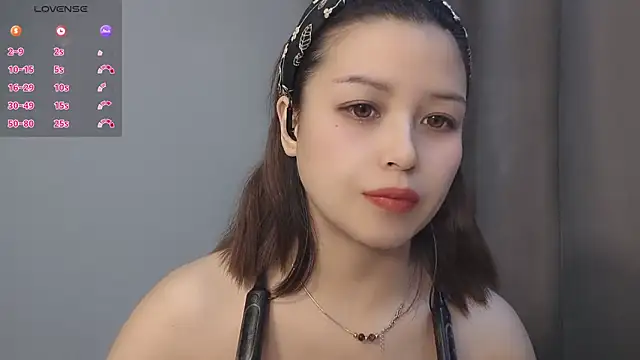 Lucky-xiuxiu online show from 3, 12, 2025