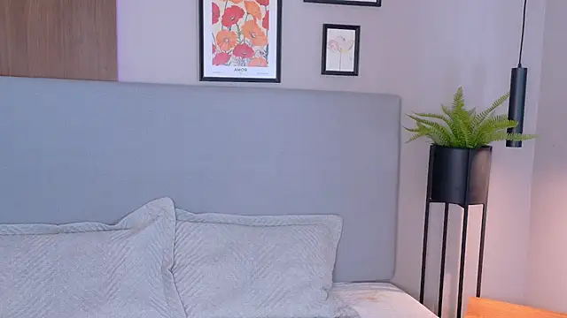 AbieHills online show from 9, 3, 2026