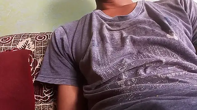 Snapshot of Abony_femboy chatting on 15, 9, 2025 Abony femboy online show from 15, 9, 2025