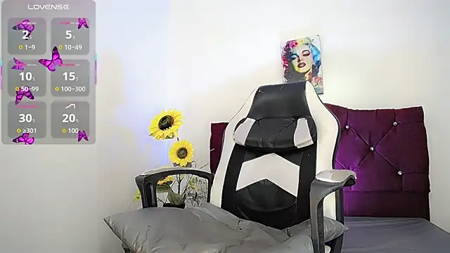 Gisele fox online show from 7, 3, 2026