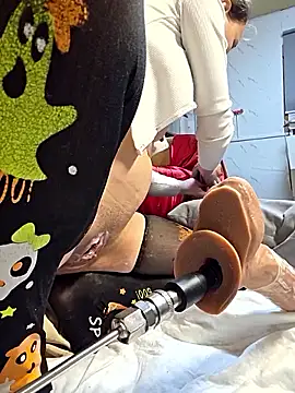 Snapshot of zasmin3 chatting on 15, 11, 2025 zasmin3 online show from 15, 11, 2025