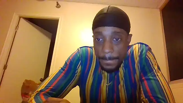 Snapshot of suthrnprnce chatting on 1, 1, 2025 suthrnprnce online show from 1, 1, 2025