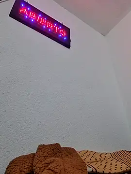 Snapshot of VDorseJHill6 chatting on 4, 3, 2026 VDorseJHill6 online show from 4, 3, 2026