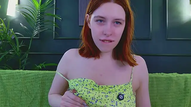 Mikka Blush online show from 19, 5, 2026