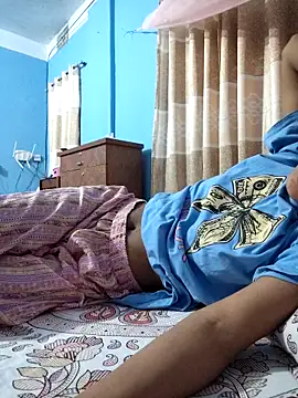 Snapshot of 124pakhi chatting on 28, 10, 2025 124pakhi online show from 28, 10, 2025