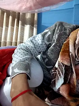 Snapshot of 124pakhi chatting on 7, 1, 2026 124pakhi online show from 7, 1, 2026