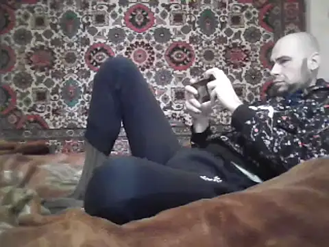 Snapshot of AlferezzSolvajo chatting on 4, 3, 2025 AlferezzSolvajo online show from 4, 3, 2025