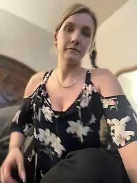 Kitty DaCocks online show from 7, 4, 2026