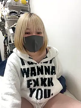 Hikaru-chan online show from 10, 3, 2025