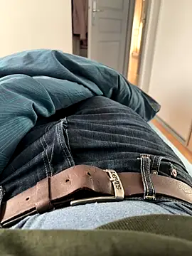 Pierre22000 online show from 16, 12, 2025