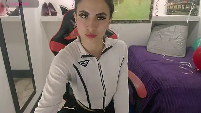 Anniee x online show from 21, 2, 2025