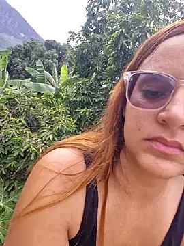 AliceRuivinha2 online show from 19, 11, 2025