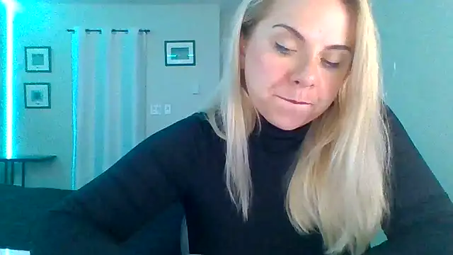 HappyIva online show from 13, 10, 2025