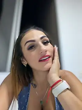 Samantha bigboobs online show from 12, 4, 2026