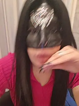Snapshot of desyree89 chatting on 13, 4, 2026 desyree89 online show from 13, 4, 2026