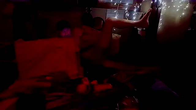 Snapshot of bluedragon0525 chatting on 22, 11, 2025 bluedragon0525 online show from 22, 11, 2025