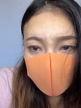 Snapshot of Mary-JP chatting on 11, 1, 2025 Mary-JP online show from 11, 1, 2025