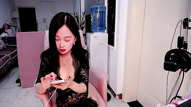 SSSniang- online show from 19, 3, 2025