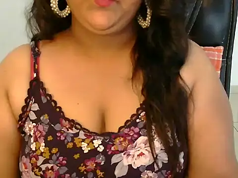 Snapshot of Jenny_lovee chatting on 1, 6, 2026 Jenny lovee online show from 1, 6, 2026