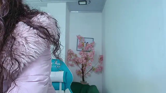 Arianna sweeet online show from 28, 3, 2026