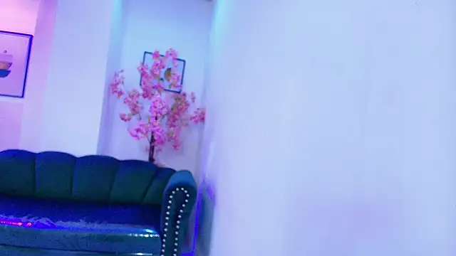 Snapshot of Arianna_sweeet chatting on 1, 5, 2026 Arianna sweeet online show from 1, 5, 2026