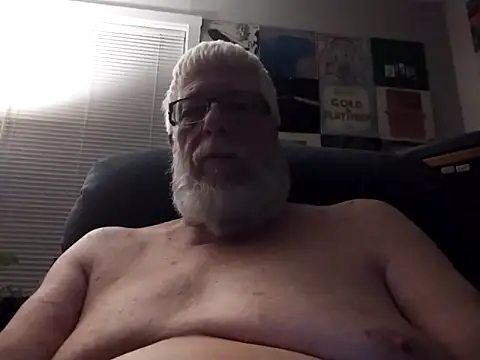 Snapshot of Futura_intx chatting on 21, 9, 2025 Futura intx online show from 21, 9, 2025