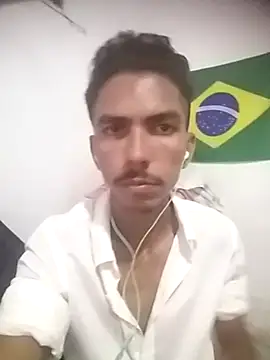 MagrinhoSaradoo online show from 12, 3, 2025