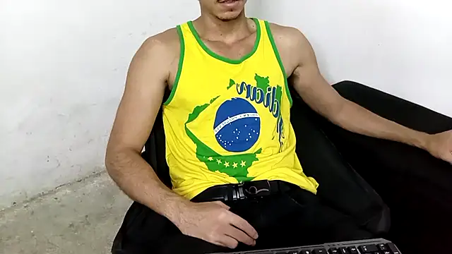 Snapshot of MagrinhoSaradoo chatting on 11, 7, 2026 MagrinhoSaradoo online show from 11, 7, 2026