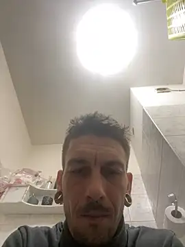 Snapshot of Cescotek89 chatting on 9, 1, 2025 Cescotek89 online show from 9, 1, 2025