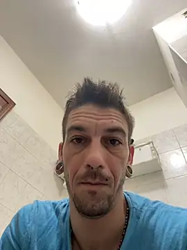 Snapshot of Cescotek89 chatting on 25, 1, 2025 Cescotek89 online show from 25, 1, 2025