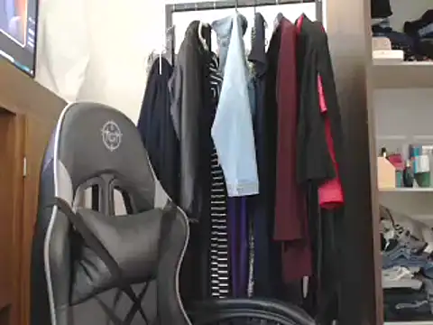 loirascorpio online show from 16, 1, 2025