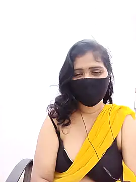 Lucky-Deepthi online show from 25, 10, 2025