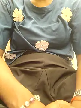 Snapshot of Barbie_183 chatting on 10, 9, 2025 Barbie 183 online show from 10, 9, 2025