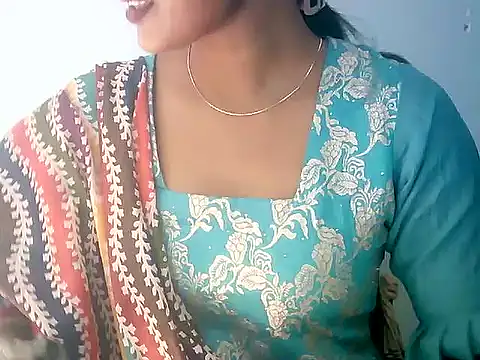 Snapshot of Barbie_183 chatting on 11, 11, 2025 Barbie 183 online show from 11, 11, 2025