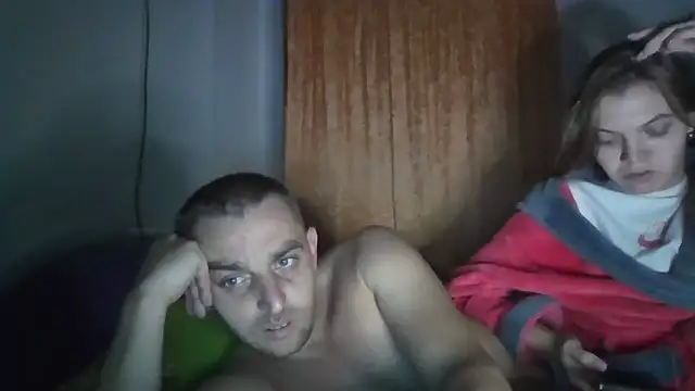 Snapshot of ParaFox chatting on 16, 10, 2025 ParaFox online show from 16, 10, 2025