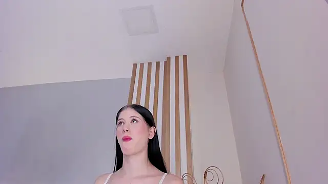 sara  jones gh online show from 15, 2, 2026