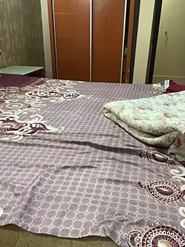 Maya mimi online show from 24, 1, 2025