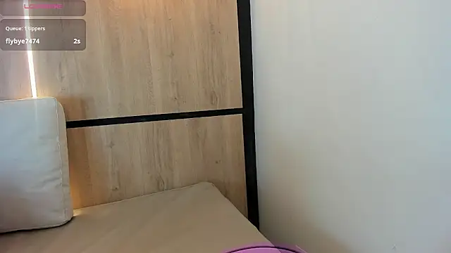 ashlyn parker online show from 13, 1, 2026