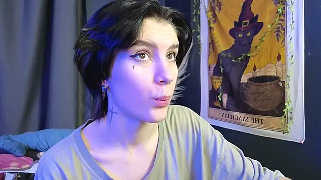 Hyeon Jin online show from 7, 2, 2025