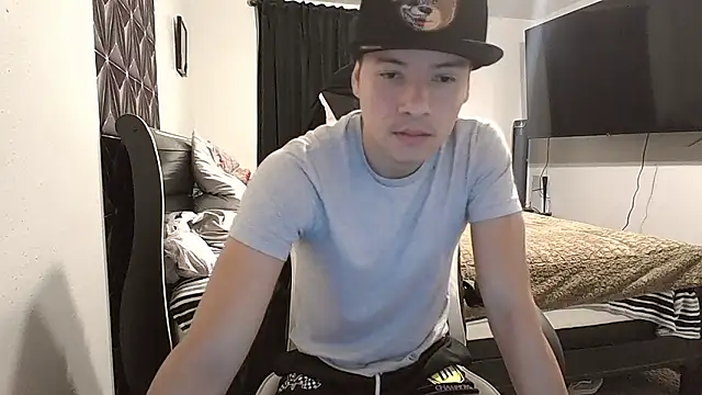 Snapshot of azzel19 chatting on 19, 1, 2026 azzel19 online show from 19, 1, 2026