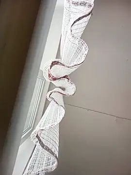 Lauren Amabel online show from 19, 3, 2026