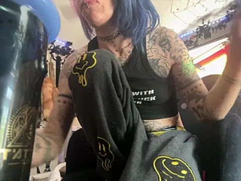 trashbrat online show from 3, 7, 2026