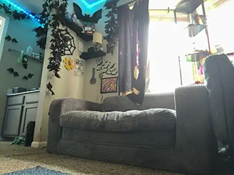 trashbrat online show from 22, 7, 2026