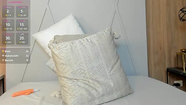 Blue Angell online show from 11, 1, 2025