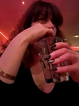 Snapshot of sweetinside_ chatting on 13, 12, 2025 sweetinside online show from 13, 12, 2025