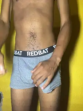 Snapshot of triplebeast chatting on 10, 3, 2025 triplebeast online show from 10, 3, 2025