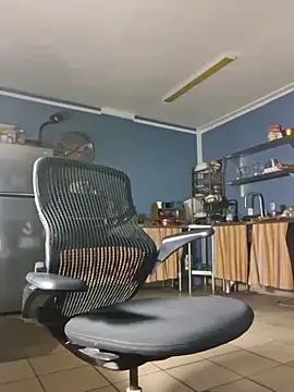 Snapshot of hesjustafriend chatting on 2, 5, 2026 hesjustafriend online show from 2, 5, 2026